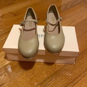 Bloch Dance Women's Tap On Leather Tap Shoe